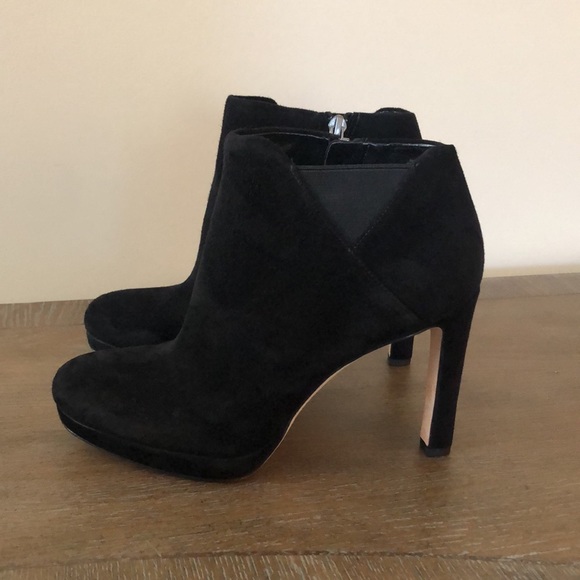 LIKE NEW {Via Spiga} Blinda Suede Black Booties. Size 6.5. - Picture 5 of 8